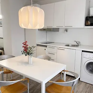 Renovated City Center Apt End Of Sept 23 Liubliana